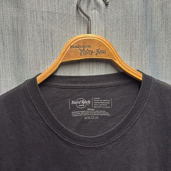 Hard Rock Cafe short sleeve shirt size large - Picture 6 of 8
